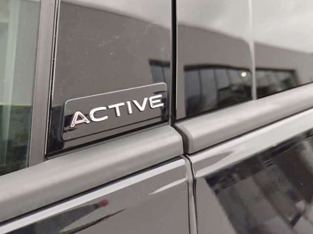 Golf VIII Active 1.5 TSI AHK/LED+/RFK/SHZ/DAB+