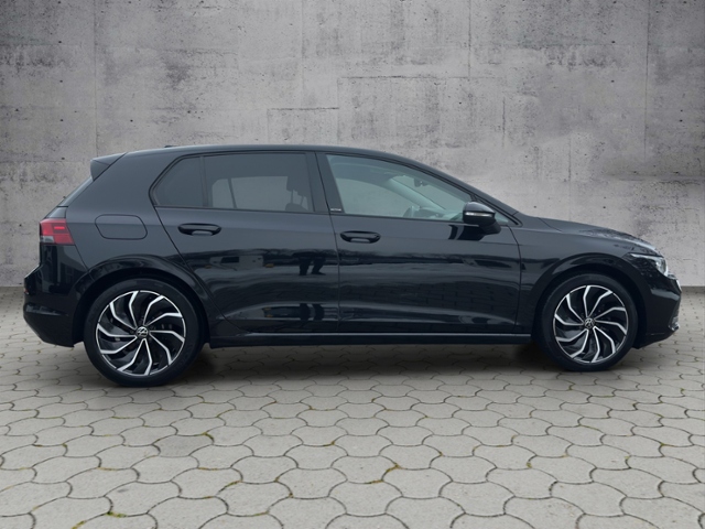Golf VIII Active 1.5 TSI AHK/LED+/RFK/SHZ/DAB+