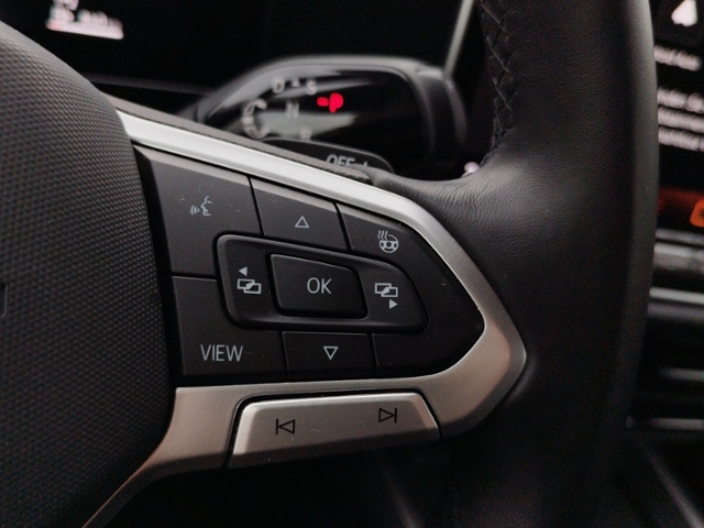 Passat Variant 1.5 eTSI DSG IQ.DRIVE/AHK/LED/NAV