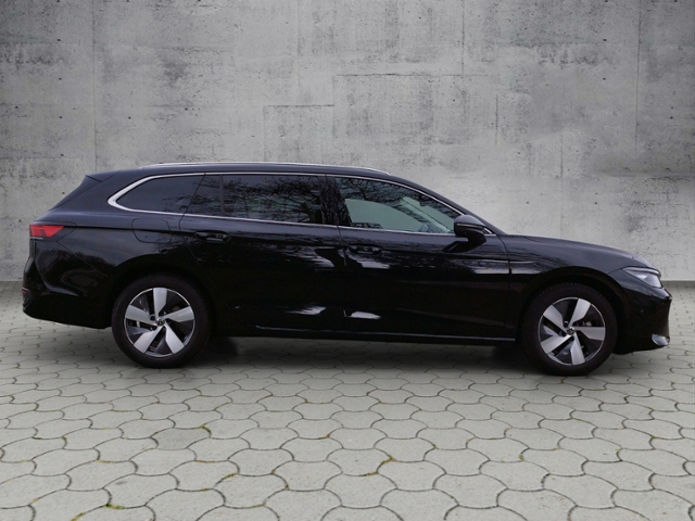 Passat Variant 1.5 eTSI DSG IQ.DRIVE/AHK/LED/NAV