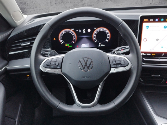 Passat Variant 1.5 eTSI DSG IQ.DRIVE/AHK/LED/NAV