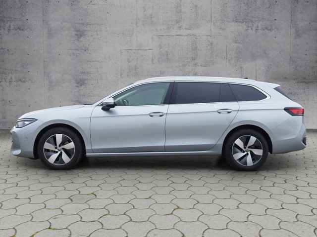 Passat Variant 1.5 eTSI DSG AHK/IQ.DRIVE/TRAVEL