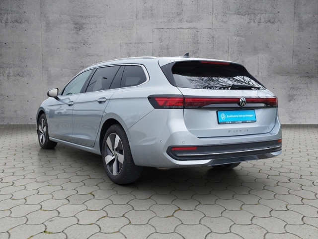 Passat Variant 1.5 eTSI DSG AHK/IQ.DRIVE/TRAVEL