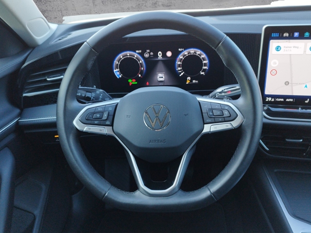 Passat Variant 1.5 eTSI DSG AHK/IQ.DRIVE/TRAVEL