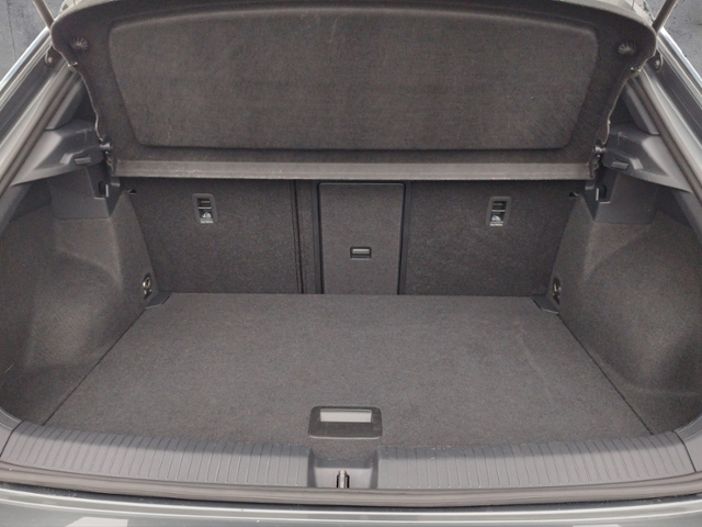 T-Roc 1.0 TSI R-LINE/LED+/ERGOACTIVE/RFK/NAV