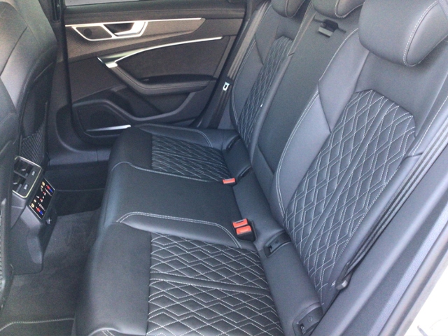 S6 Avant 3.0TDI qua Tiptr. PANO/B&O/HUD/HDMATRIX