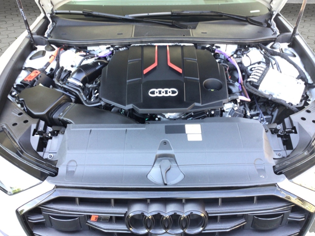 S6 Avant 3.0TDI qua Tiptr. PANO/B&O/HUD/HDMATRIX