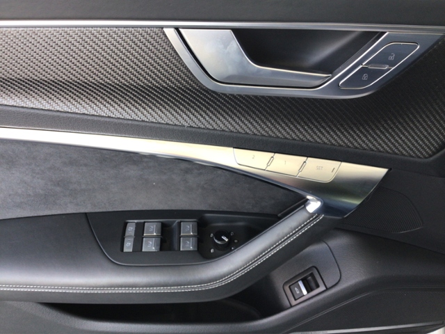 S6 Avant 3.0TDI qua Tiptr. PANO/B&O/HUD/HDMATRIX