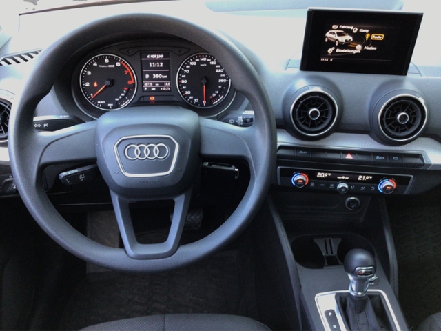 Q2 35 TFSI S-tronic PDC/AUX/ZV/ISOFIX