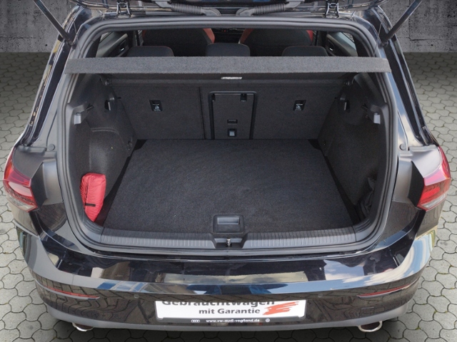 Golf VIII GTI 2.0 TSI DSG RFK/TRAVEL/LED+/NAV