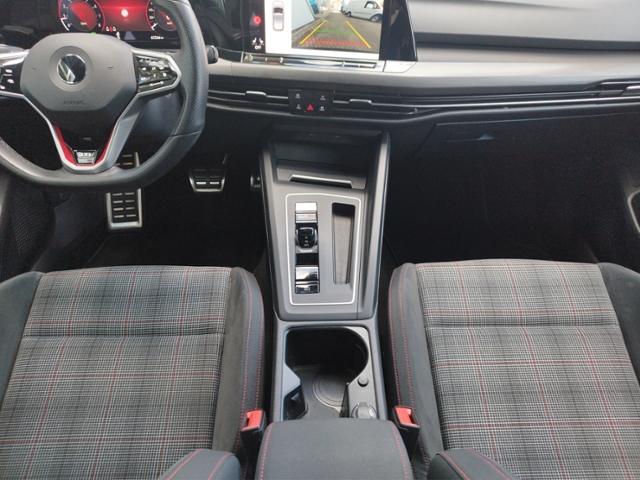 Golf VIII GTI 2.0 TSI DSG RFK/TRAVEL/LED+/NAV