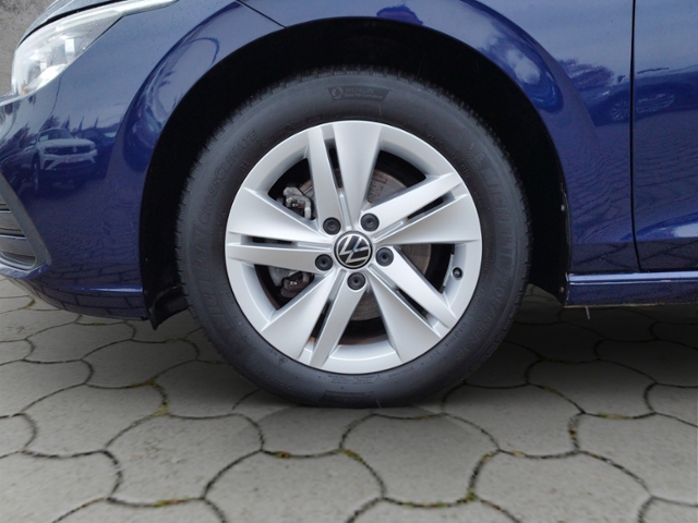 Golf VIII Life 2.0 TDI DSG 5JG/STH/PANO/IQ.LIGHT