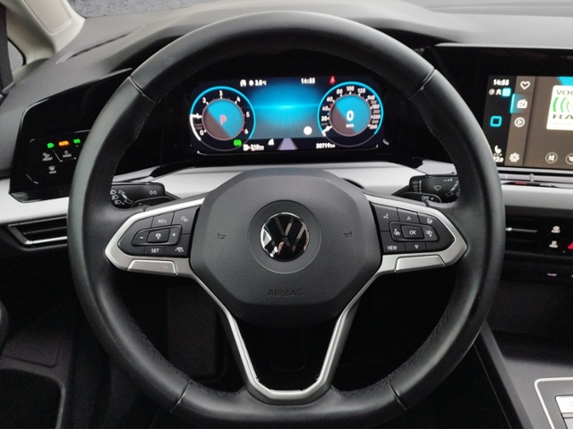 Golf VIII Life 2.0 TDI DSG 5JG/STH/PANO/IQ.LIGHT