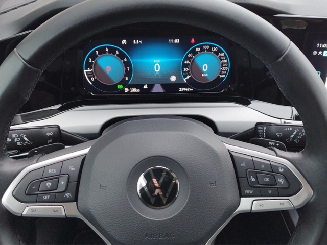 Golf VIII Variant Life 1.5 eTSI DSG ACC/NAV/TRAV