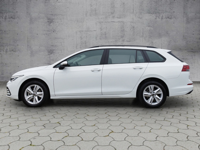 Golf VIII Variant Life 1.5 eTSI DSG ACC/NAV/TRAV