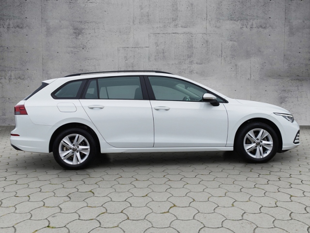 Golf VIII Variant Life 1.5 eTSI DSG ACC/NAV/TRAV