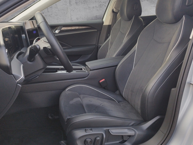 Passat Variant 1.5 eTSI DSG AHK/KAMERA/IQ.DRIVE